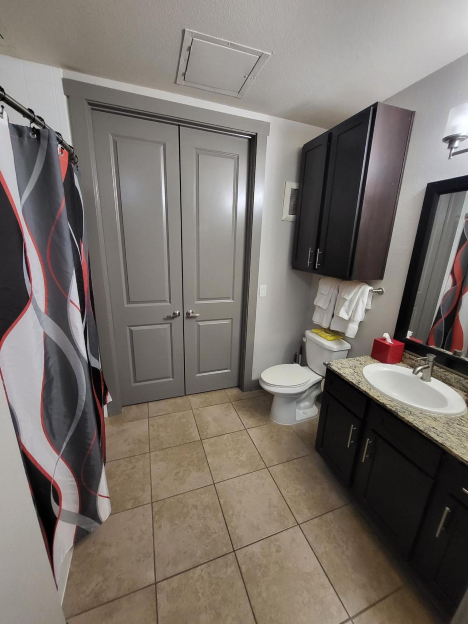 Luxurious, 1 Bedroom Near Downtown & Dickies Arena Форт Уорт Екстериор снимка